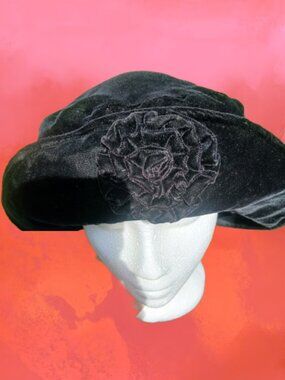 Vintage Arlin black velvet hat with a black velvet flower repaired One size